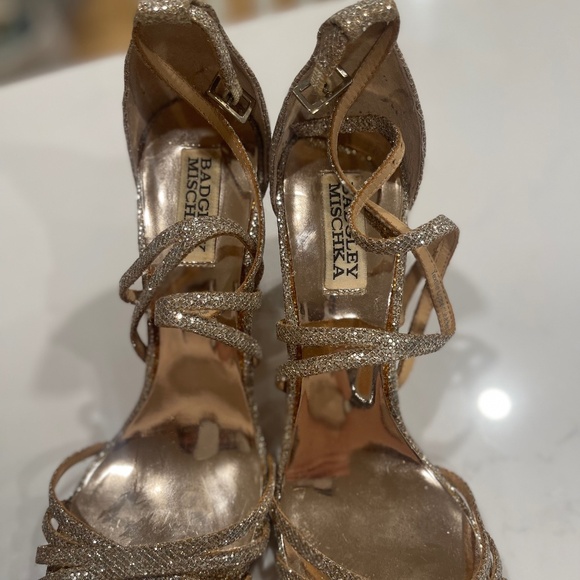 Badgley Mischka Gold Wedge Heels – Elegant & Gently Used - Picture 5 of 6